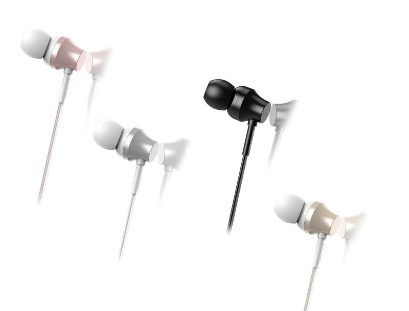 Roxel EF100 Ergonomic Fit In Ear Noise Isolating Earphone, Deep Bass and Rich Vocals with Built in Microphone, Tangle Free Flat Cable in ear Headphone for IOS and Android devices (Black)